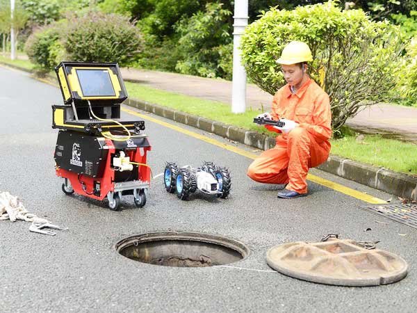 彭场镇管道机器人检测